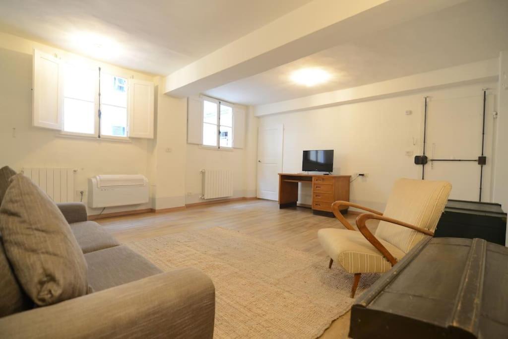Keys Of Italy - Sprone 15 - 2 Bedroom Family Apartment By Ponte Vecchio 佛罗伦萨 外观 照片
