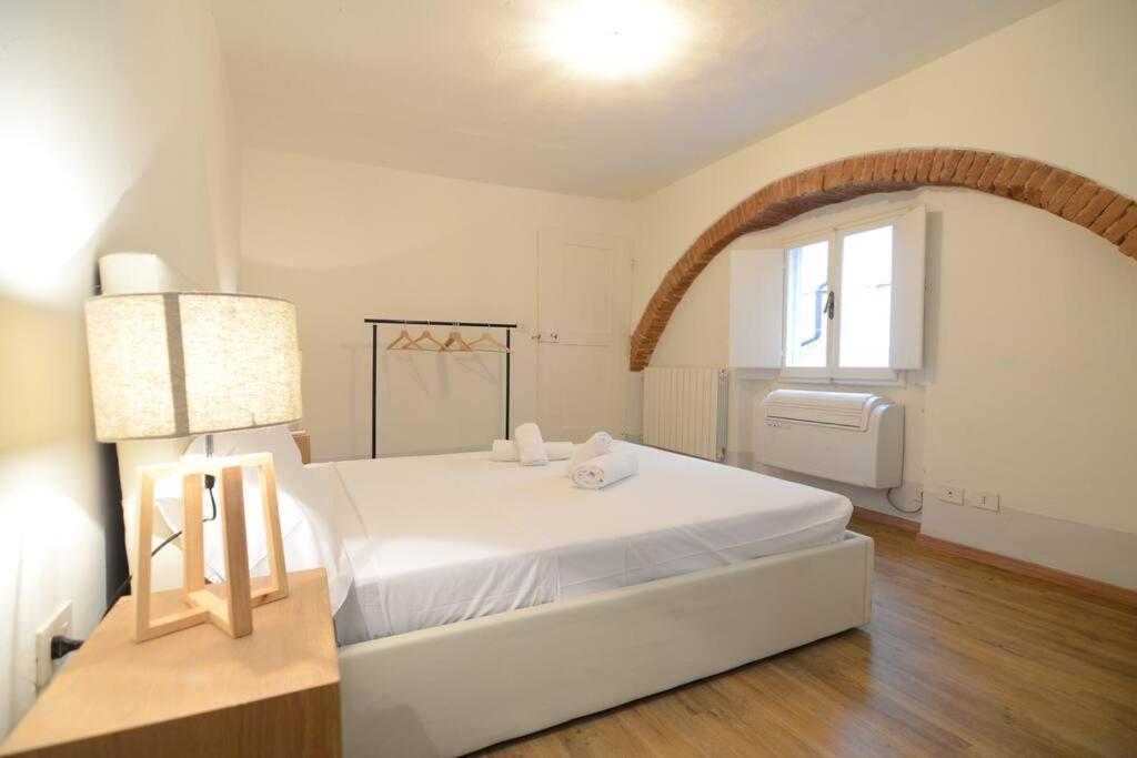 Keys Of Italy - Sprone 15 - 2 Bedroom Family Apartment By Ponte Vecchio 佛罗伦萨 外观 照片